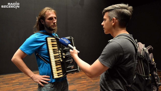 Tradycyjna muzyka ludowa oraz folk rozbrzmiewają w gmachu Filharmonii Szczecińskiej. Około 150 artystów z całej Polski bierze tam udział w Turnieju Muzyków Prawdziwych.