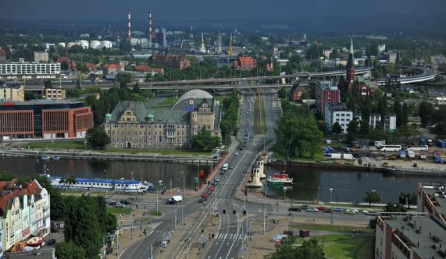 Prawdopodobnie w środę zakończą się kłopoty z przejazdem ulicą Energetyków w Szczecinie. Są też dobre wieści z okolic Mostu Cłowego.