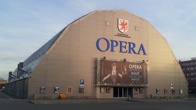 20 listopada szczecińska Opera wraca na Zamek Książąt Pomorskich. Tym samym zakończy się trwający kilka lat remont siedziby Opery na Zamku - taki termin powrotu podał na poniedziałkowej konferencji prasowej dyrektor instytucji Jacek Jekiel.
