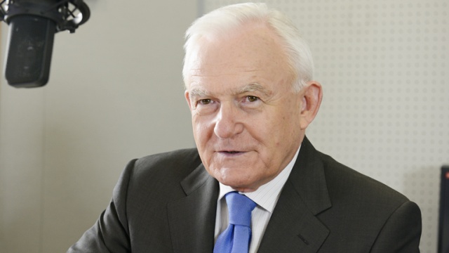 Usuwanie radzieckich pomników w Polsce to zły pomysł - mówi szef SLD. Według Leszka Millera, takie działania mogą jeszcze bardziej ochłodzić polsko-rosyjskie relacje.