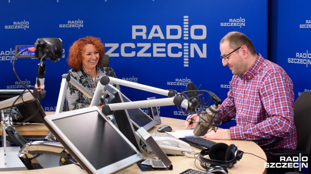 Różnica zdań w Zjednoczonej Lewicy na temat adopcji dzieci przez pary homoseksualne. Kandydatka koalicji do Senatu Joanna Agatowska opowiada się przeciw. Inne poglądy ma kandydatka lewicy na premiera.