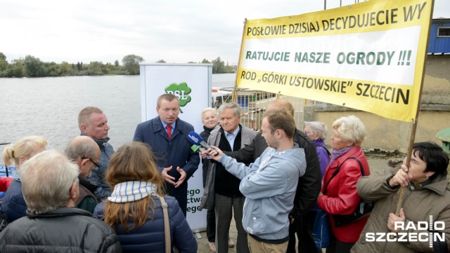 Miasto chce zlikwidować część działek w ogrodzie Górki Ustowskie w Szczecinie. W obronie działkowców staje Polskie Stronnictwo Ludowe. Chodzi o ponad 200 ogródków przy ul. Południowej.