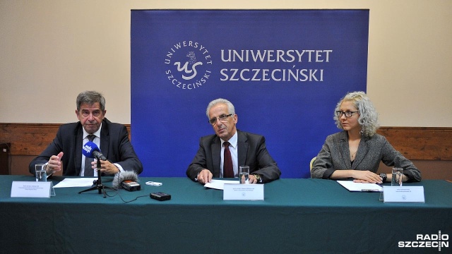 Fala plagiatów wśród polskich naukowców. Nie tylko studenci stosują metodę kopiuj-wklej. Zjawisko jest powszechne też wśród doktorów a nawet profesorów.