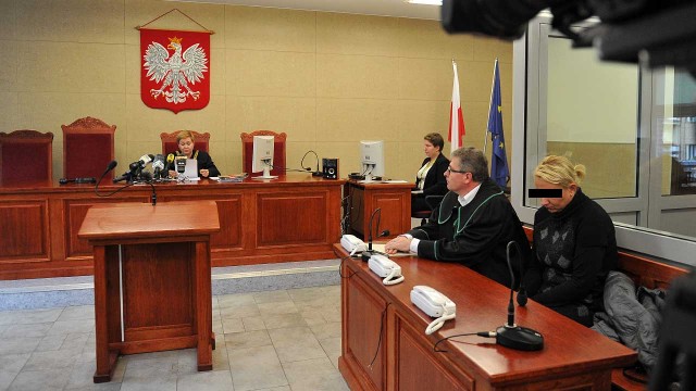Zakończył się ekspresowy proces Karoliny P., która w maju śmiertelnie potrąciła 15-latkę w Wielgowie. W piątek kobieta usłyszała wyrok ośmiu lat więzienia i dożywotni zakaz prowadzenia pojazdów.