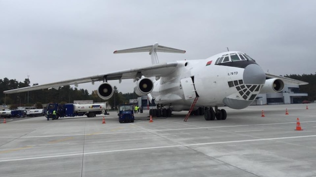 Silniki airbusów oraz wiertnice do afrykańskiej kopalni wylatują z lotniska w Goleniowie. Podszczeciński port zaczął obsługiwać - i zarabiać - na transportach nie pasażerów, a towarów.