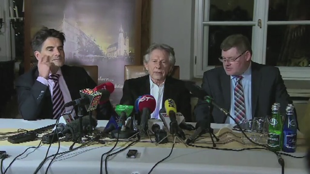 Jestem bardzo szczęśliwy, że ta sprawa się kończy - powiedział Roman Polański na zwołanej w piątek konferencji prasowej. W ten sposób skomentował nieprawomocną decyzję krakowskiego sądu, który uznał, że ekstradycja reżysera do USA jest niedopuszczalna.