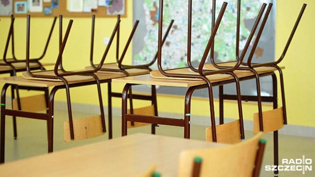 Liceum Ogólnokształcące imienia Mieszka Pierwszego wysłało ich na szkolenia do Wielkiej Brytanii. Uczyli się nowych sposobów przekazywania wiedzy i pracy z językiem angielskim.
