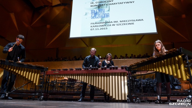 IX koncert charytatywny Talenty Szczecina Rotary Klub Szczecin International odbył się w sobotę wieczorem w szczecińskiej filharmonii.