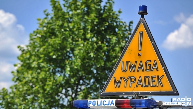 Dwa kilometry za Czaplinkiem w strone Szczecinka zderzyły się dwa samochody osobowe.