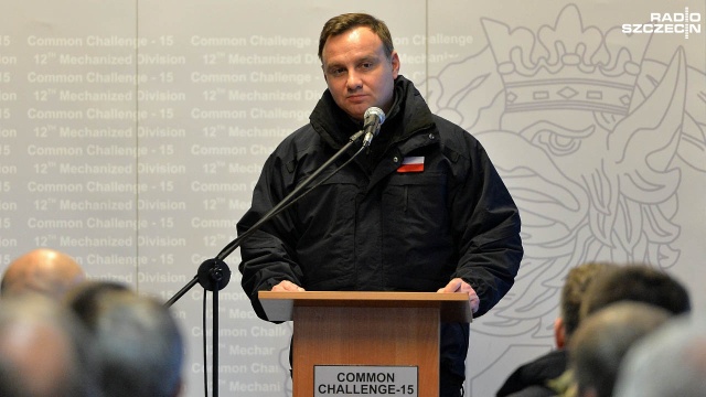 Prawie cztery tysiące żołnierzy z Polski, Węgier, Słowacji, Czech i Ukrainy wspólnie ćwiczy na poligonie w Drawsku Pomorskim. Wojskowych odwiedził prezydent RP Andrzej Duda.