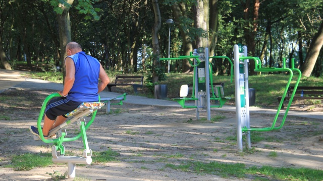 Jeszcze w tym miesiącu urządzenia pojawią się na szczecińskim zieleńcu przy Narciarskiej w pobliżu ulicy Nad Odrą, w Parku Szachisty przy ul. Romera, na Derdowskiego oraz w Parku im. Stanisława Nadratowskiego.