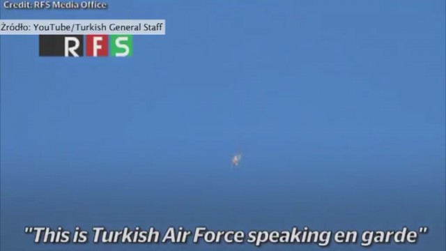 Ostrzegaliśmy Rosjan 10 razy - tak tureckie wojsko opisuje swoją wersję wydarzeń z poniedziałku, kiedy myśliwce F-16 zestrzeliły rosyjski bombowiec. Dowodem na niewinność tureckich pilotów ma być umieszczone w sieci nagranie, na którym słychać ostrzeżenia.