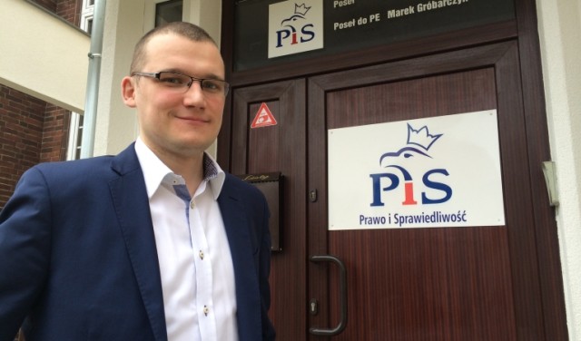 Polityk ze Szczecina trafił na listę stu liderów innowacji z Europy Środkowej i Wschodniej - donosi portal 300polityka. Paweł Szefernaker z PiS znalazł się w zestawieniu przygotowanym przez Fundusz Wyszehradzki i Financial Times.
