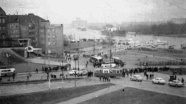 W poniedziałek mija kolejna rocznica dramatycznych wydarzeń z 7 grudnia 1967 roku. Tego dnia jeden ze szczecińskich tramwajów na zakręcie wypadł z szyn.