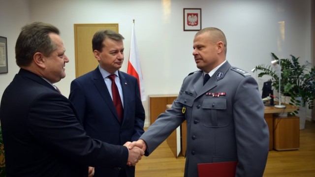 Nowym Komendantem Głównym Policji został insp. Zbigniew Maj, dotychczasowy zastępca komendanta wojewódzkiego policji w Gdańsku. Zastąpił on odwołanego w czwartek Krzysztofa Gajewskiego.
