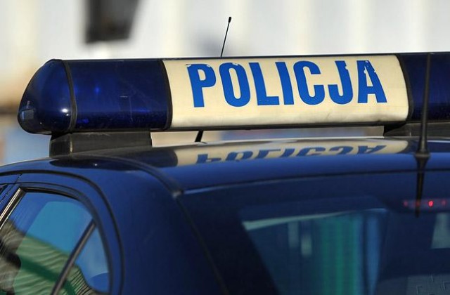 Wypadki na trasie S3 i na drodze nr 142 w kierunku Chociwla. Kierowcy skończyli swoją jazdę na barierach i w rowie. Do zdarzeń doszło w poniedziałek rano.
