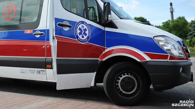 Kobieta potrącona na ulicy Metalowej w szczecińskich Podjuchach trafiła do szpitala. Do wypadku doszło we wtorek ok. godz. 7 na przejściu dla pieszych w okolicy dworca PKP.