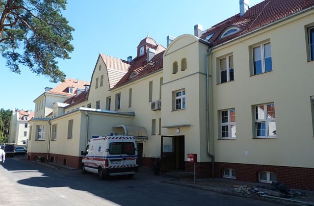 Szpital w Zdunowie podłączony do kanalizacji. Zakład Wodociągów i Kanalizacji przyłączył szpital do najnowocześniejszej oczyszczalni na Prawobrzeżu, w Zdrojach.