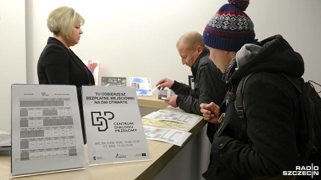 Są bezpłatne zaproszenia do Centrum Dialogu Przełomy i są już pierwsi chętni, aby zwiedzić nowe szczecińskie muzeum.