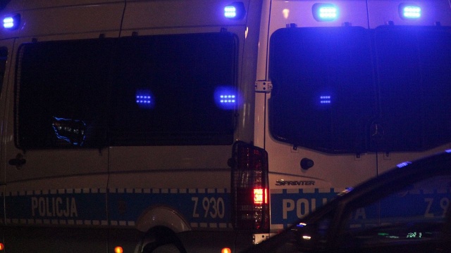 Potrącenie pieszego przy wiadukcie na ulicy Milczańskiej w Szczecinie.
