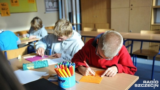 Budowa szkoły jest zbyt kosztowna i długotrwała - tak odpowiedzieli urzędnicy na pismo radnej niezrzeszonej Małgorzaty Jacyny-Witt.