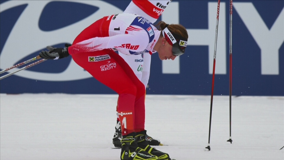 Sylwia Jaśkowiec i Justyna Kowalczyk wywalczyły trzecie miejsce w sprincie drużynowym stylem dowolnym w zawodach Pucharu Świata w estońskiej Otepaeae. Fot. Foto Olimpik/x-news