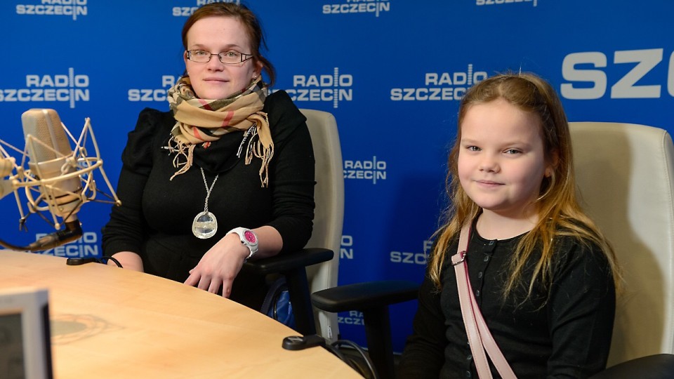 Według małej Ani, która ostatnio bezbłędnie wytypowała wynik 3:0 w meczu Pogoni Szczecin z GKS-em Bełchatów dobra passa Błękitnych w Pucharze Polski skończy się na meczu z Lechem. Fot. Jarosław Gaszyński [Radio Szczecin]