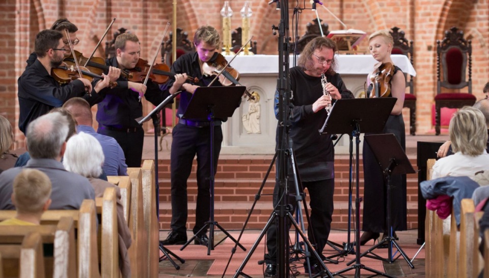 Kwartet Mozarta na obój i instrumenty smyczkowe zakończył w niedzielny wieczór 6. Festiwal Muzyki Kameralnej Artelier w Szczecinie. Fot. Piotr Szlingiert