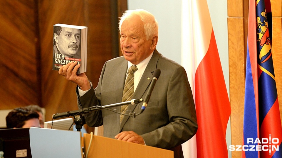 Przewodniczący komitetu budowy pomnika Lecha Kaczyńskiego, profesor Seweryn Wiechowski. Fot. Jarosław Gaszyński [Radio Szczecin/Archiwum]