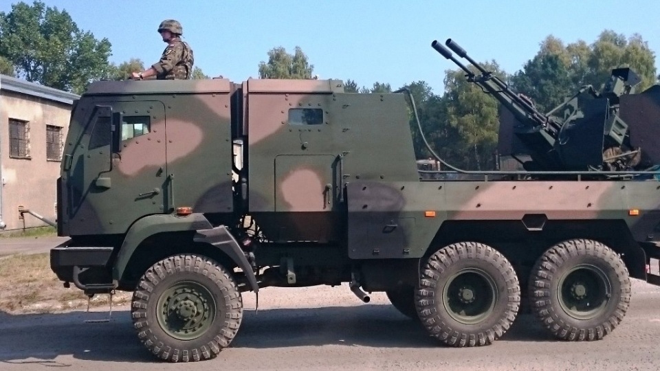 Trening żołnierzy przed defiladą w Warszawie. Fot. 12 Brygada Zmechanizowana Szczecin.