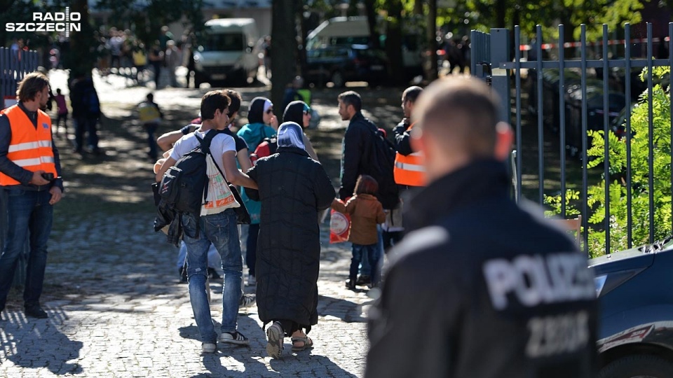 Około 700 osób z Syrii, Iraku, Afganistanu i Pakistanu czeka w jednym z obozów dla uchodźców w Berlinie na legalizację swojego pobytu. Fot. Łukasz Szełemej [Radio Szczecin]