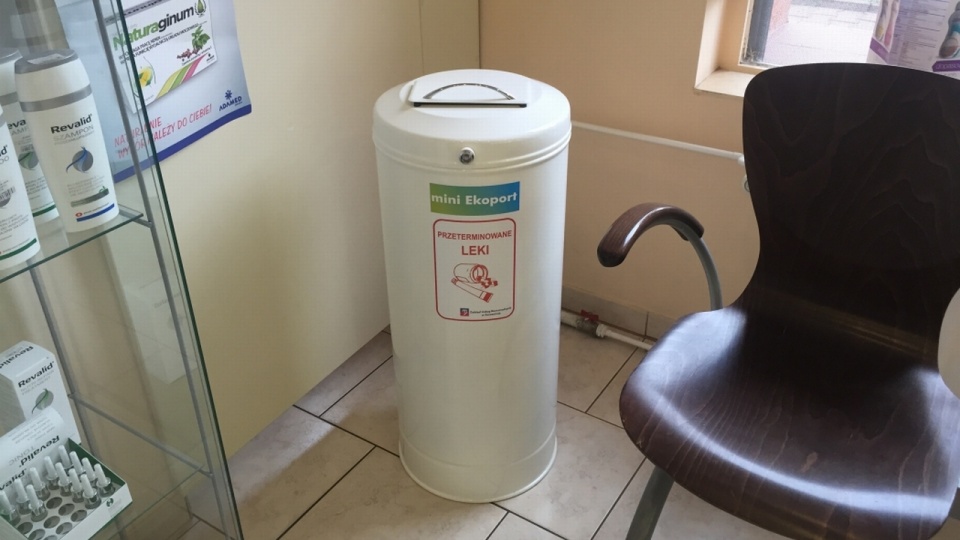 W 160 aptekach w Szczecinie pojawiły się "mini ekoporty". Źródło: www.ecoszczecin.pl