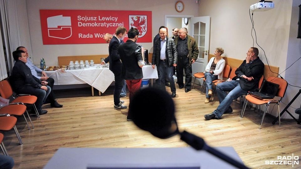 Zjednoczona Lewica ma 7,5 proc. To oznacza, że nie wejdzie ona do Sejmu, gdyż próg dla komitetów koalicyjnych wynosi 8 procent. Fot. Łukasz Szełemej [Radio Szczecin]