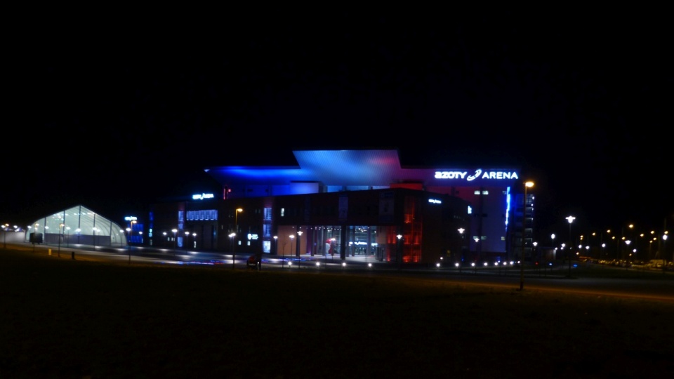 Azoty Arena w barwach narodowych Francji. Fot. Elżbieta Bielecka [Radio Szczecin]