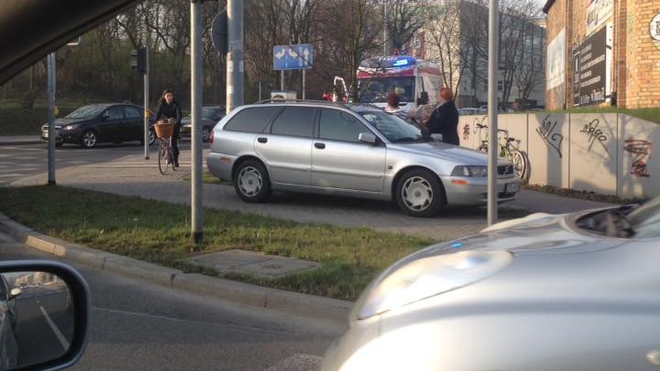 Nie przypominam sobie takiego przypadku, by doszło do zderzenia rowerzystów i było to zakwalifikowane jako wypadek - mówi Anna Gembala z policji.