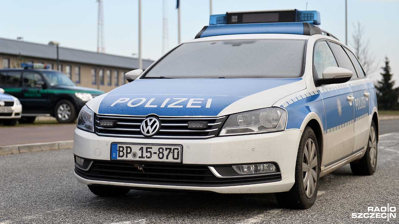 Zeznał, że był z nią w związku, pracował i wystąpił o azyl w Niemczech - policja zdradza szczegóły przesłuchania syryjskiego uchodźcy, który w niedzielę zabił nożem do krojenia kebabów 45-letnią Polkę.