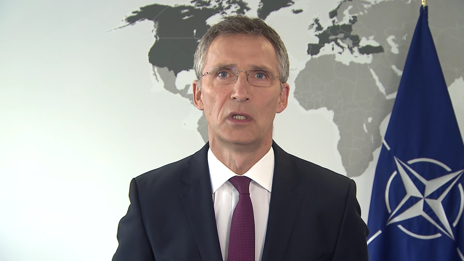 Prawie dwie godziny trwało wieczorne spotkanie prezydenta Andrzeja Dudy z sekretarzem generalnym NATO. Jens Stoltenberg przyleciał do Polski z kilkunastogodzinną wizytą.