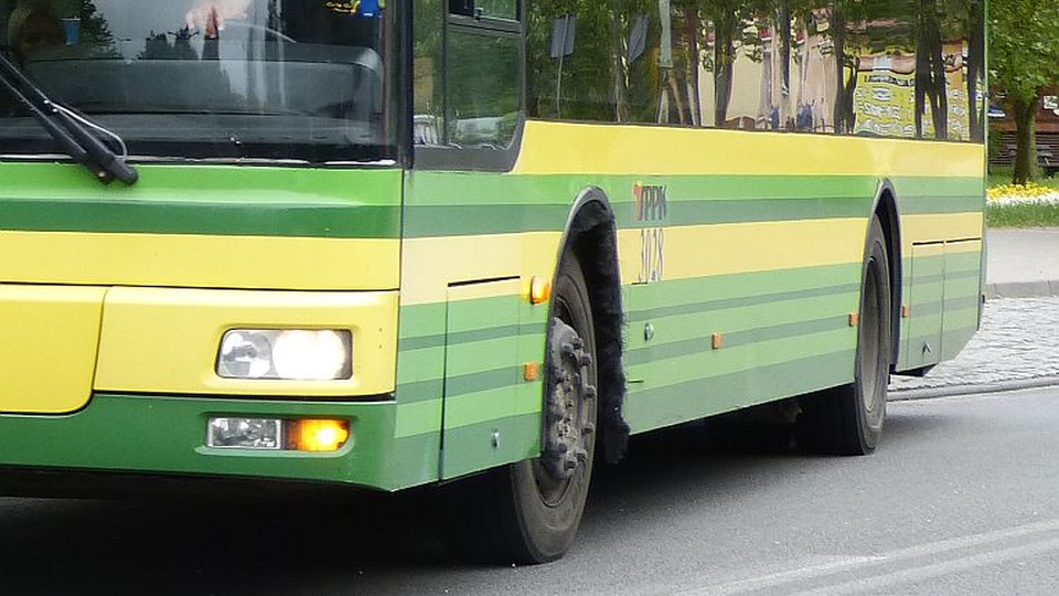 26 połączeń autobusowych, które na terenie województwa zachodniopomorskiego nie działają, co najmniej od trzech miesięcy, zostanie przywróconych w ramach funduszu rozwoju przewozów autobusowych.