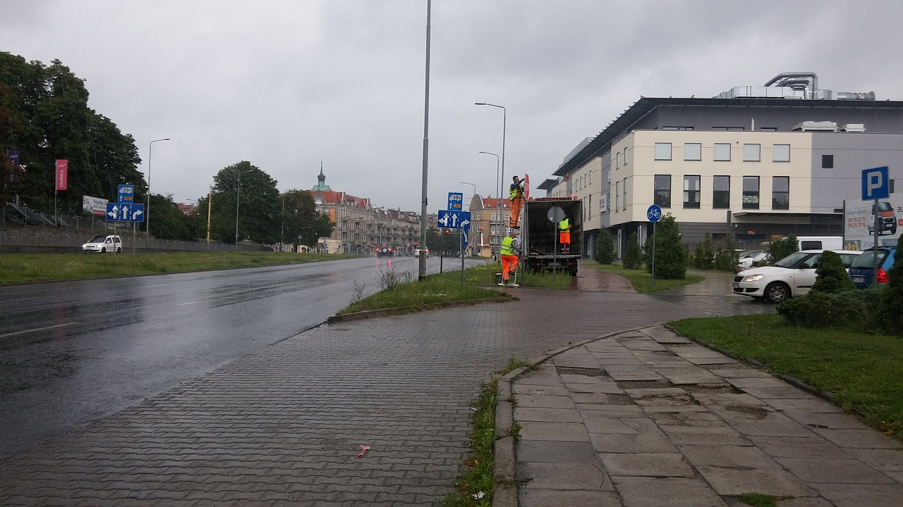 Ścieżką rowerową będzie można przejechać od ul. Krzywoustego aż do ul. Taczaka. Szczeciński Urząd Miasta szuka właśnie wykonawcy inwestycji na ulicy 26 Kwietnia.