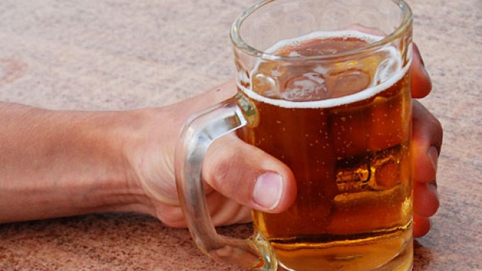 W sobotę w południe burmistrz Monachium Dieter Reiter wybije szpunt z pierwszej beczki piwa i tym samym rozpocznie się Oktoberfest - największy festyn ludowy na świecie.