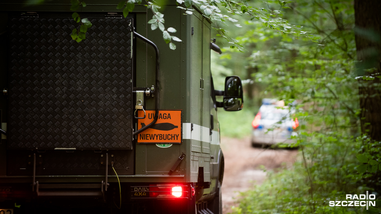 Niemiecki granatnik przeciwpancerny Panzerfaust odkryli w jeziorze Drawsko nurkowie - podaje portal gk24.pl.
