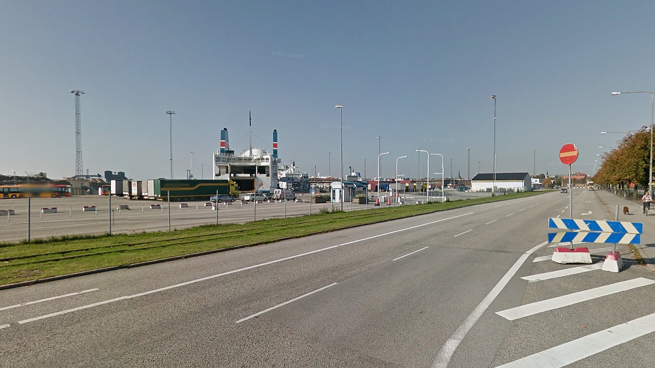 Port w Ystad został zmodernizowany tak, aby móc przyjmować więcej i większe promy.