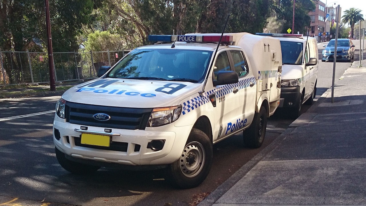 Jedna lub dwie osoby zginęły w ataku nożownika w centrum Sydney w Australii. Mężczyzna został zatrzymany, a policja twierdzi, że mógł inspirować się niedawnymi strzelaninami w Stanach Zjednoczonych i Nowej Zelandii.