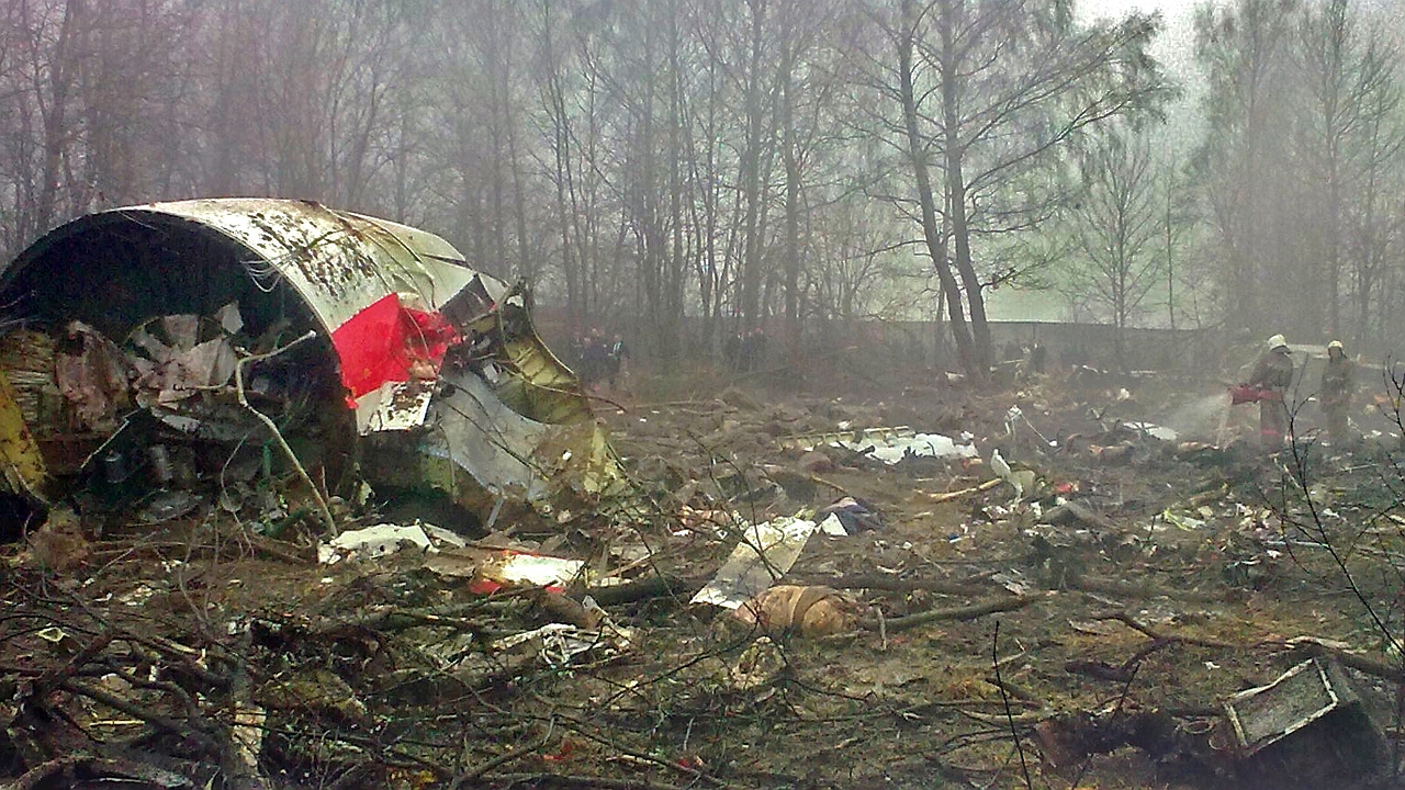 Rozbity rządowy Tupolew Tu-154 pod Smoleńskiem. Fot. wikimedia.org