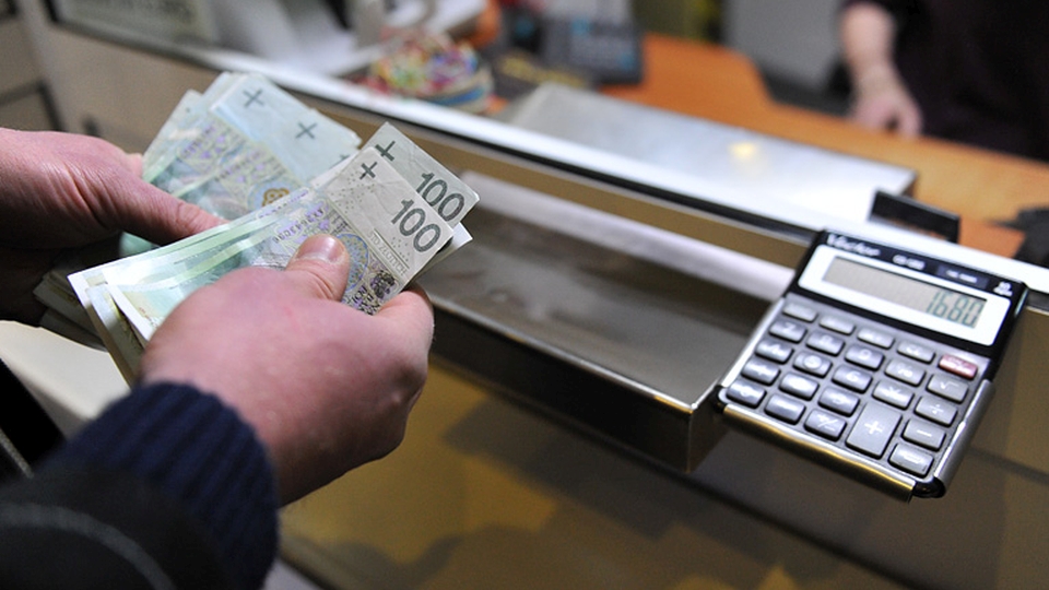 Z ostatnich danych Głównego Urzędu Statystycznego wynika, że przeciętne zatrudnienie w sektorze przedsiębiorstw w lutym wzrosło o 4,5 procent rok do roku.