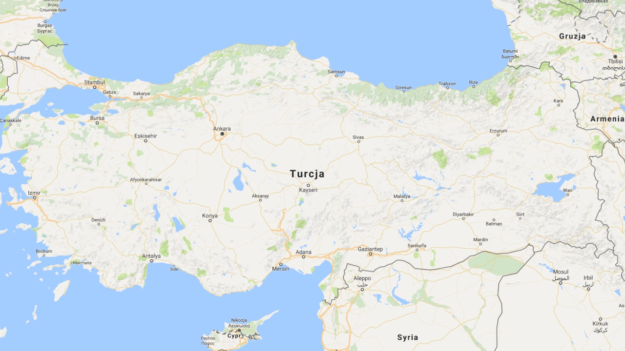 Prezydent Turcji wprowadził stan wyjątkowy w 10 prowincjach najmocniej dotkniętych przez wczorajsze trzęsienie ziemi.