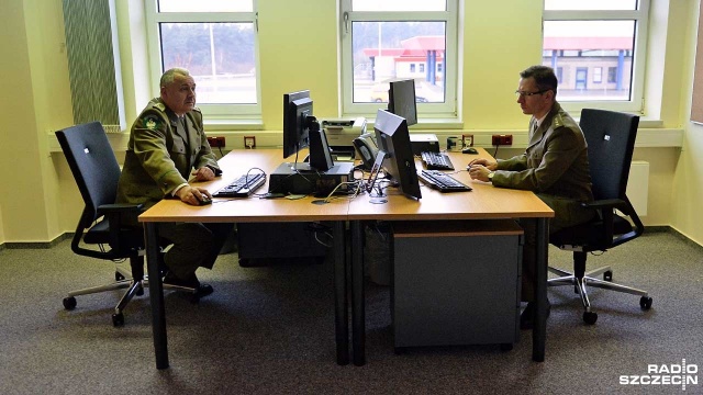 Polsko-niemieckii posterunek na przejściu granicznym Kołbaskowo-Pomellen. Fot. Łukasz Szełemej [Radio Szczecin] Polska straż graniczna i niemiecka policja będą działać razem [WIDEO, ZDJĘCIA]