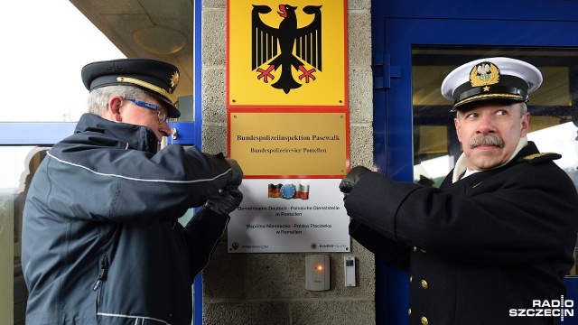 Polsko-niemieckii posterunek na przejściu granicznym Kołbaskowo-Pomellen. Fot. Łukasz Szełemej [Radio Szczecin] Polska straż graniczna i niemiecka policja będą działać razem [WIDEO, ZDJĘCIA]