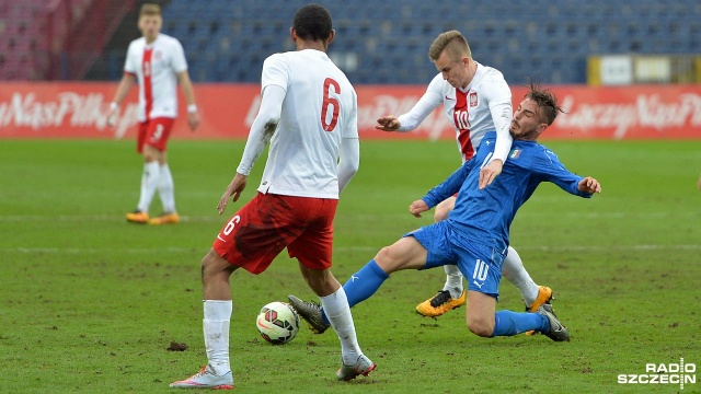 Piłkarska reprezentacja Polski do lat 20 przegrała z Włochami 3:0 w meczu Turnieju Czterech Narodów. Fot. Łukasz Szełemej [Radio Szczecin] Młodzi Włosi ograli Polaków [ZDJĘCIA]