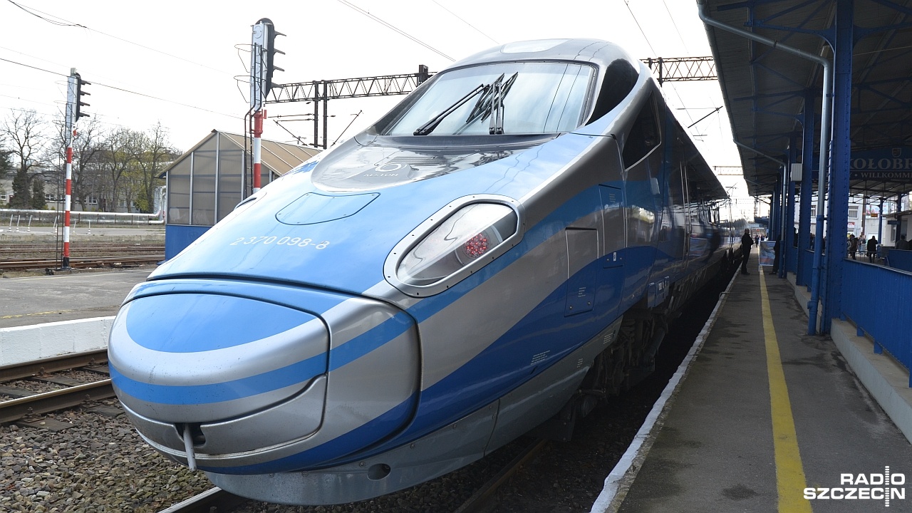 Jazdę pociągów z większą prędkością na trasach Poznań-Szczecin, Warszawa-Białystok oraz Wrocław-Poznań rozważają PKP - informuje Dziennik Gazeta Prawna.